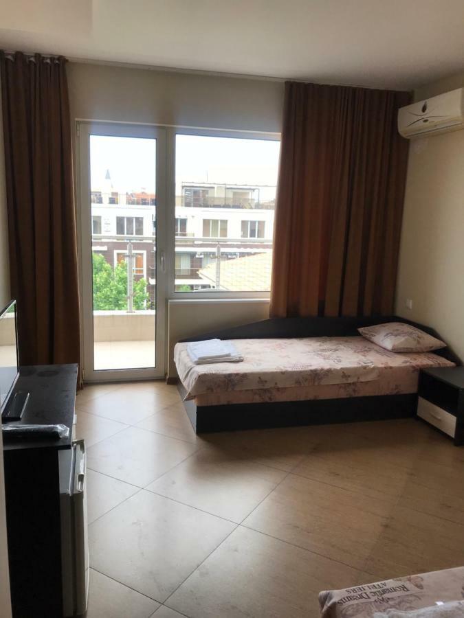 Стаи И Апартаменти Под Наем Sveti Vlas Exterior foto