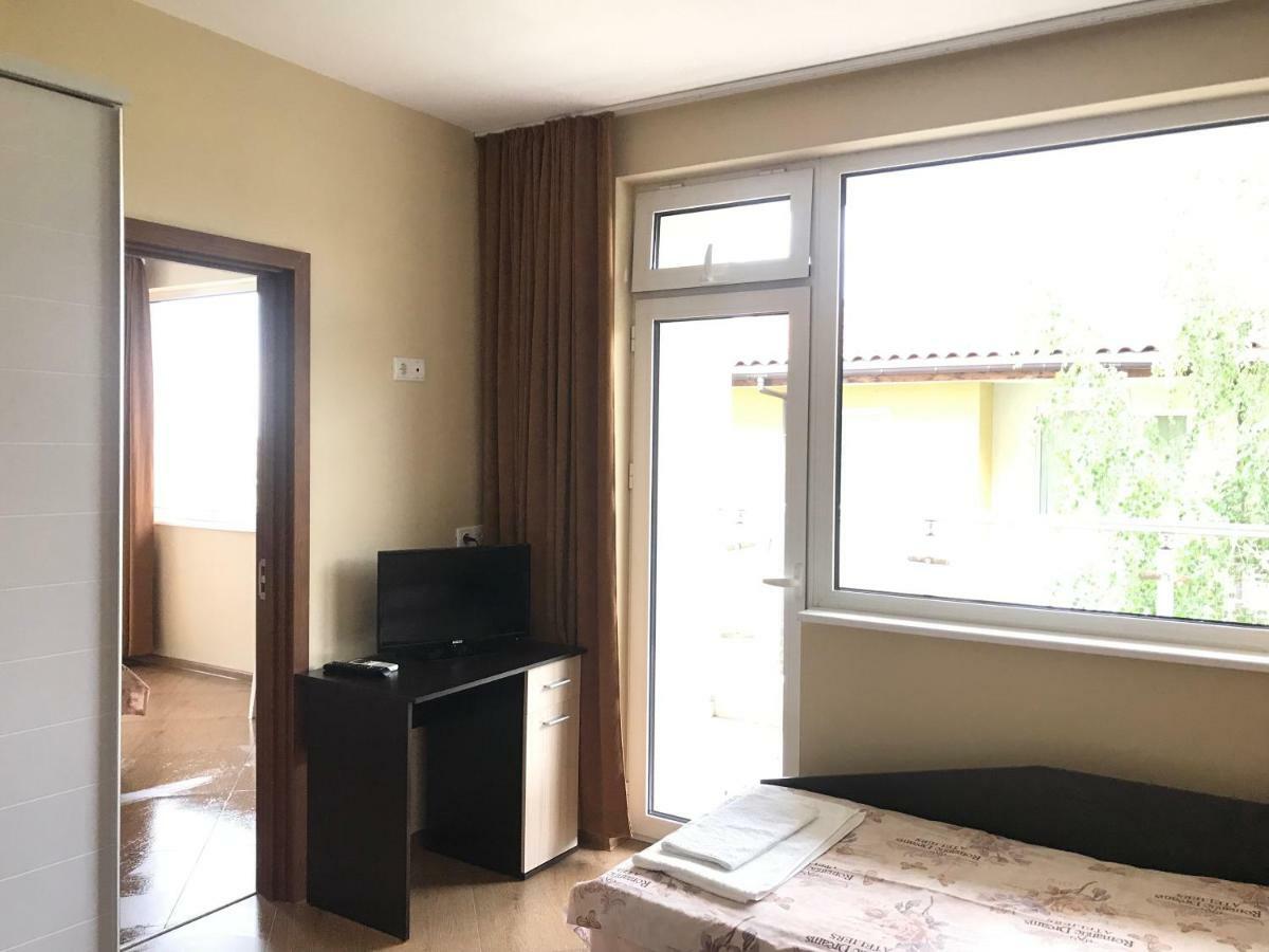 Стаи И Апартаменти Под Наем Sveti Vlas Exterior foto